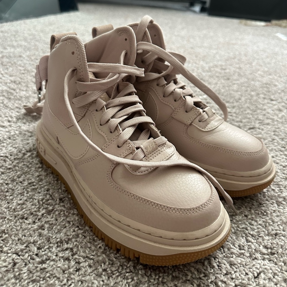 nike high top